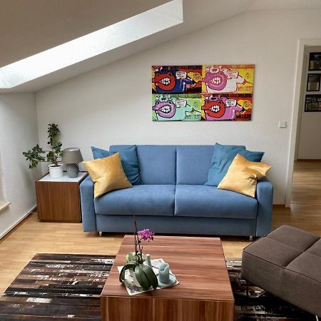 Charmante Dachgeschoss Wohnung ไลป์ซิก ภายนอก รูปภาพ