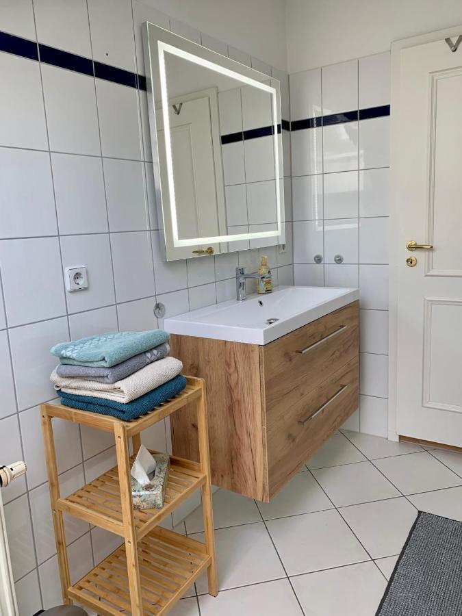 Charmante Dachgeschoss Wohnung ไลป์ซิก ภายนอก รูปภาพ